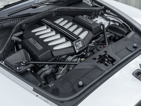 Used 2019 Rolls-Royce Wraith image 27