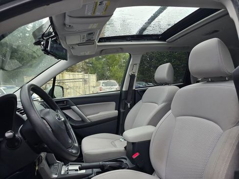 Used 2015 Subaru Forester 2.5i Premium w/ All-Weather Package image 12