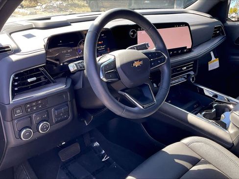 Used 2025 Chevrolet Tahoe LT w/ Comfort Package image 14