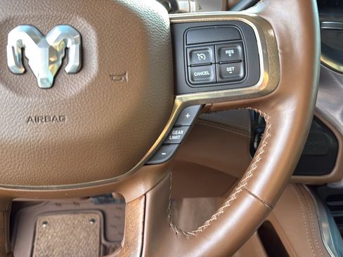 Used 2022 RAM 2500 Limited AWD/4WD image 15