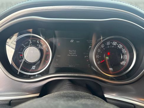 Used 2021 Dodge Challenger R/T Scat Pack RWD image 11