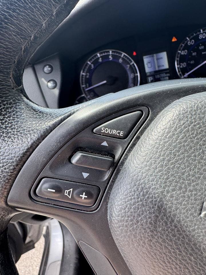 Used 2017 INFINITI QX50 2WD image 10