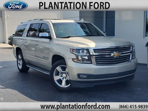 Used 2015 Chevrolet Suburban LTZ RWD image 1