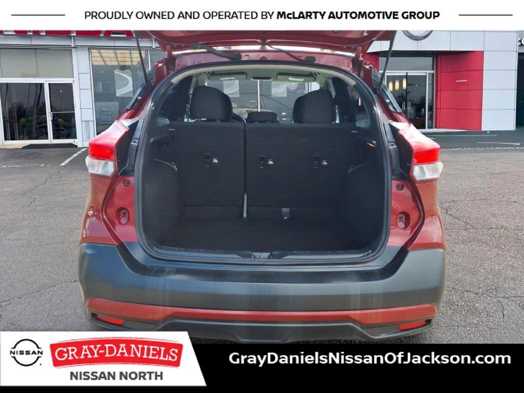 Used 2019 Nissan Kicks SR FWD image 8