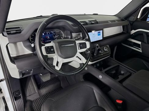 Certified 2023 Land Rover Defender 90 S image 10