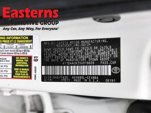 Used 2025 Toyota Camry LE FWD image 34