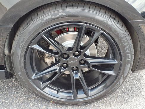 Used 2021 Chevrolet Camaro LT RWD image 20