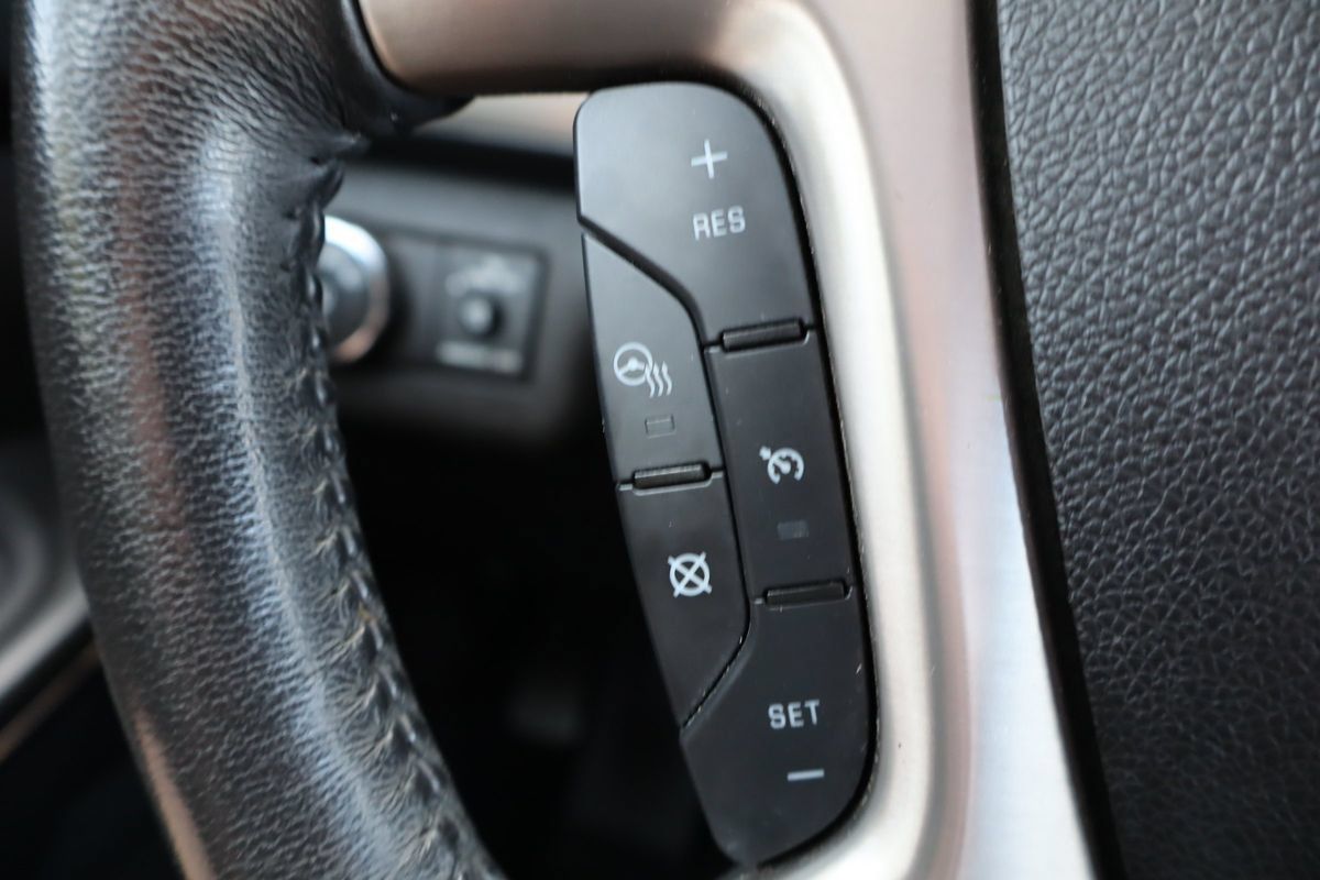 Used 2015 GMC Acadia Denali AWD/4WD image 32