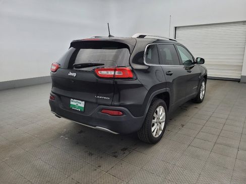 Used 2016 Jeep Cherokee Limited image 9