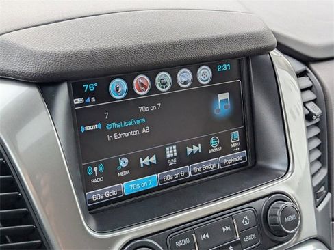 Used 2020 Chevrolet Suburban Premier image 19