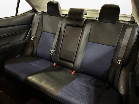 Used 2019 Toyota Corolla SE image 13