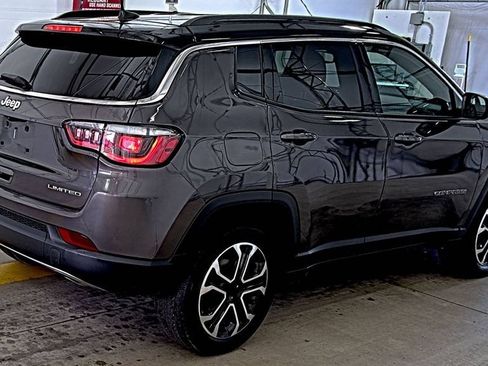 Used 2023 Jeep Compass Limited AWD/4WD image 4