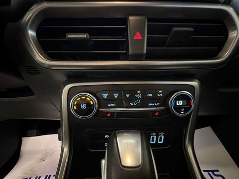 Used 2019 Ford EcoSport SE w/ SE Convenience Package AWD/4WD image 17