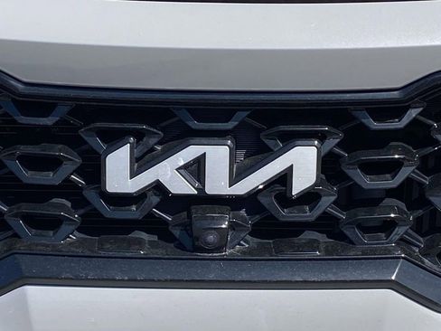 Used 2022 Kia Sorento SX FWD image 11
