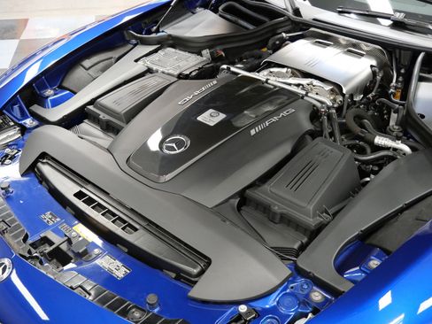 Used 2020 Mercedes-Benz AMG GT R image 42