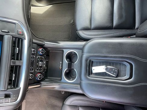 Used 2023 Chevrolet Tahoe LT w/ Luxury Package image 23