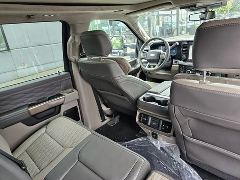 New 2026 Ford F350 Platinum w/ Platinum Plus Package AWD/4WD image 16