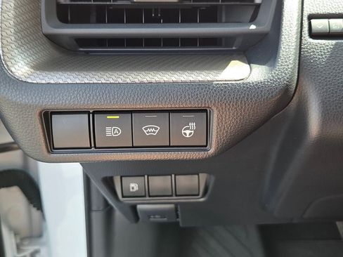 Used 2024 Toyota Prius XLE image 23