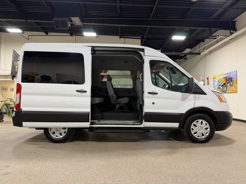 Used 2019 Ford Transit 150 XLT RWD image 21