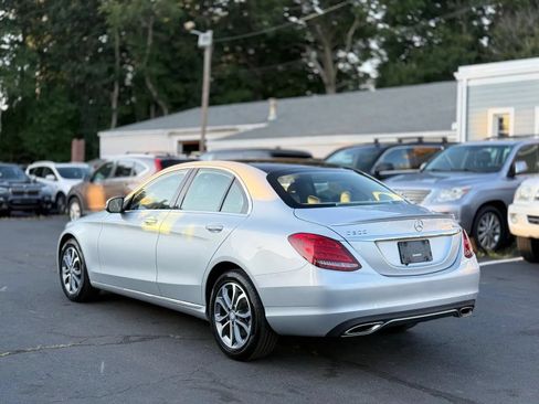 Used 2016 Mercedes-Benz C 300 4MATIC Sedan image 4