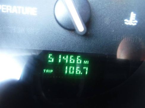 Used 2001 Buick Le Sabre Custom FWD image 6