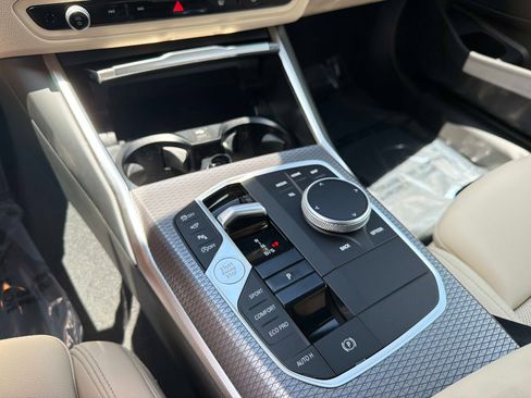 New 2026 BMW 330i Sedan w/ Premium Package RWD image 22