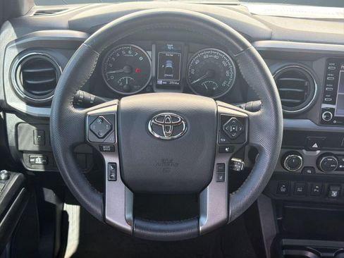 Certified 2023 Toyota Tacoma TRD Sport w/ Technology Package AWD/4WD image 18