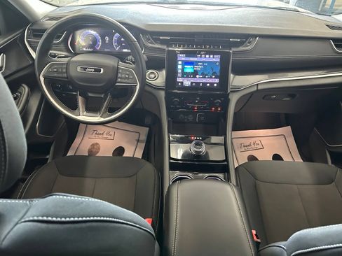 Certified 2022 Jeep Grand Cherokee L Laredo w/ Luxury Tech Group I AWD/4WD image 27