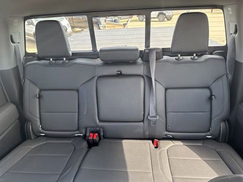 Used 2022 Chevrolet Silverado 1500 LTZ AWD/4WD image 22