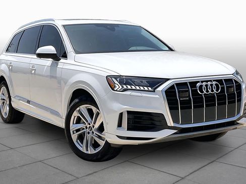 Used 2023 Audi Q7 3.0T Premium w/ Convenience Package AWD/4WD image 3