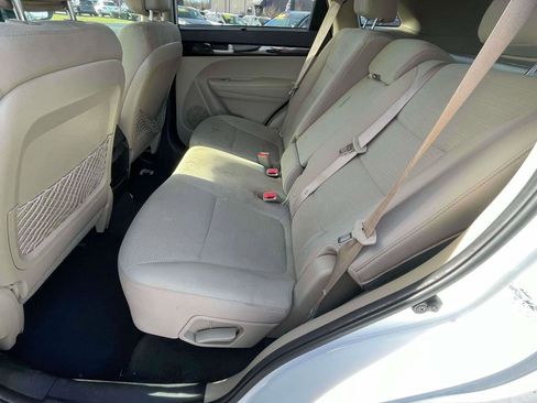 Used 2015 Kia Sorento LX image 6