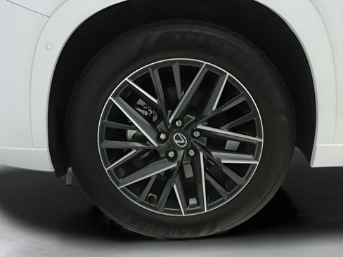 Used 2026 Lexus TX 350 AWD w/ Technology Package image 27