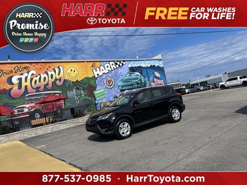 Used 2015 Toyota RAV4 LE AWD/4WD image 1