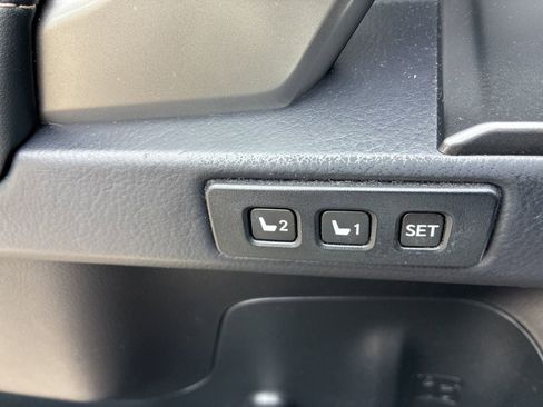 Used 2022 Lexus GX 460 Premium AWD/4WD image 6