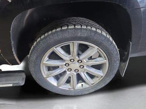 Used 2019 GMC Yukon XL Denali w/ Denali Ultimate Package AWD/4WD image 26