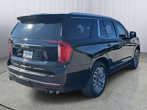 Used 2024 GMC Yukon Denali Ultimate AWD/4WD image 5