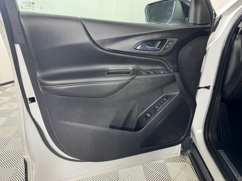 Used 2020 Chevrolet Equinox Premier w/ Premier Redline Edition FWD image 10