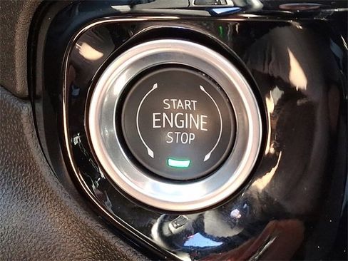 Certified 2025 GMC Sierra 2500 SLE w/ SLE Convenience Package image 21