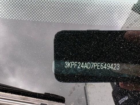 Certified 2023 Kia Forte LXS image 10