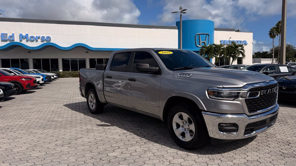 Used 2025 RAM 1500 Big Horn RWD image 12