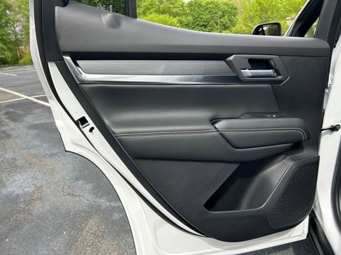 New 2026 GMC Terrain Elevation image 46