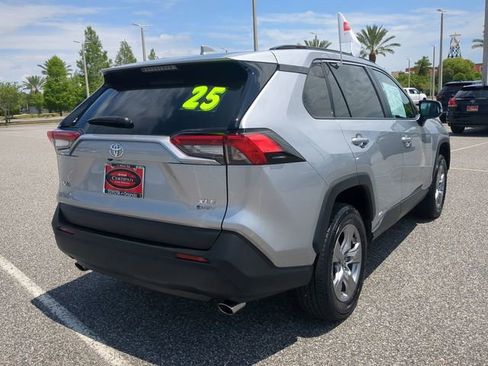 Certified 2025 Toyota RAV4 XLE AWD/4WD image 4