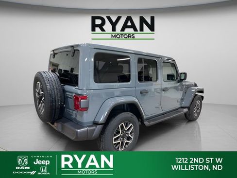 New 2026 Jeep Wrangler Unlimited Sahara AWD/4WD image 10