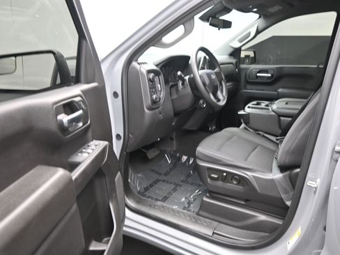 Used 2024 Chevrolet Silverado 1500 Custom Trail Boss w/ LPO, Dark Essentials Package AWD/4WD image 12