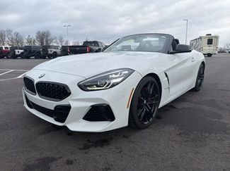 Used 2022 BMW Z4 M40i w/ Premium Package video 2