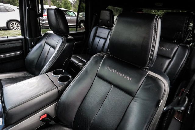 Used 2017 Ford Expedition Platinum AWD/4WD image 45