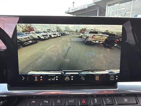 New 2026 GMC Sierra 1500 SLT w/ SLT Premium Plus Package image 14