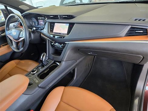 Used 2023 Cadillac XT5 Premium Luxury w/ Technology Package image 23