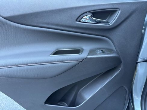 Used 2024 Chevrolet Equinox RS image 21