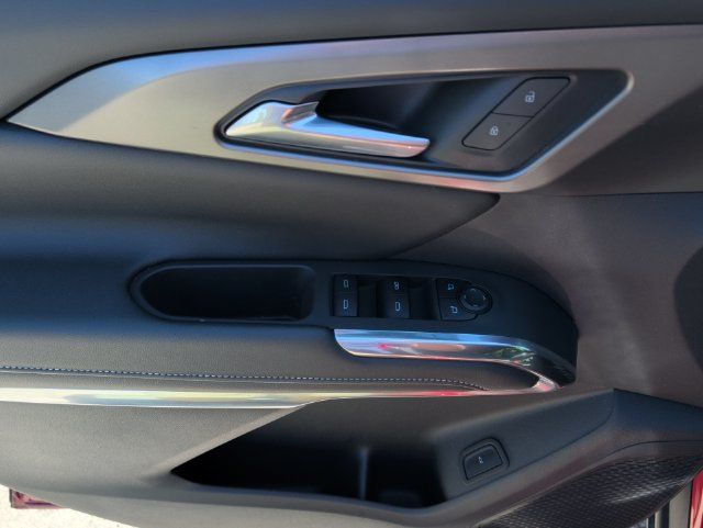 Used 2025 Chevrolet Traverse LT w/ Driver Confidence Package FWD image 26